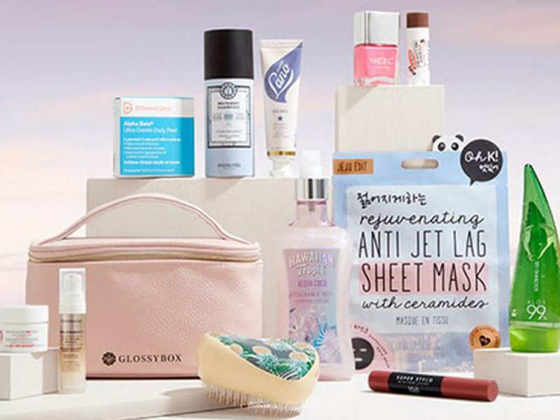 Glossybox Summer Essential Kit inside products
